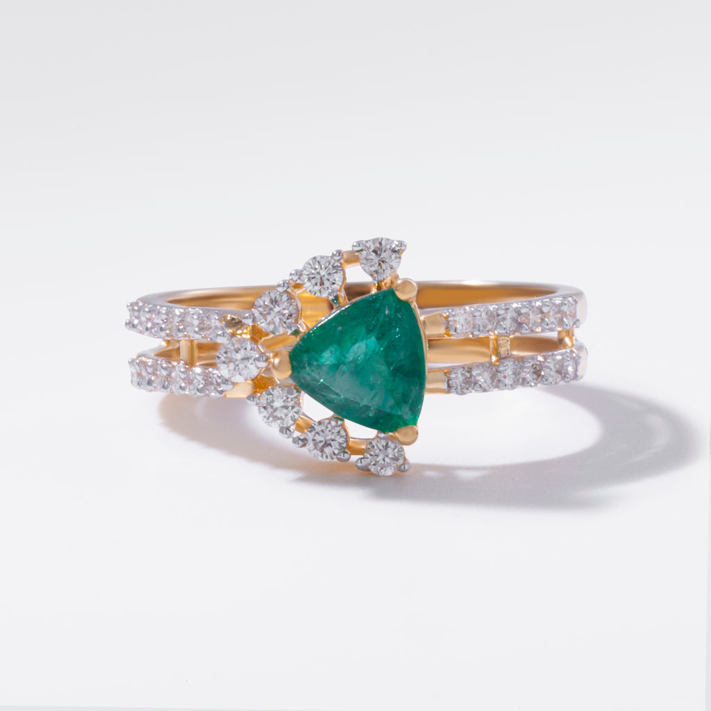 14K Yellow Gold Emerald Diamond Ring