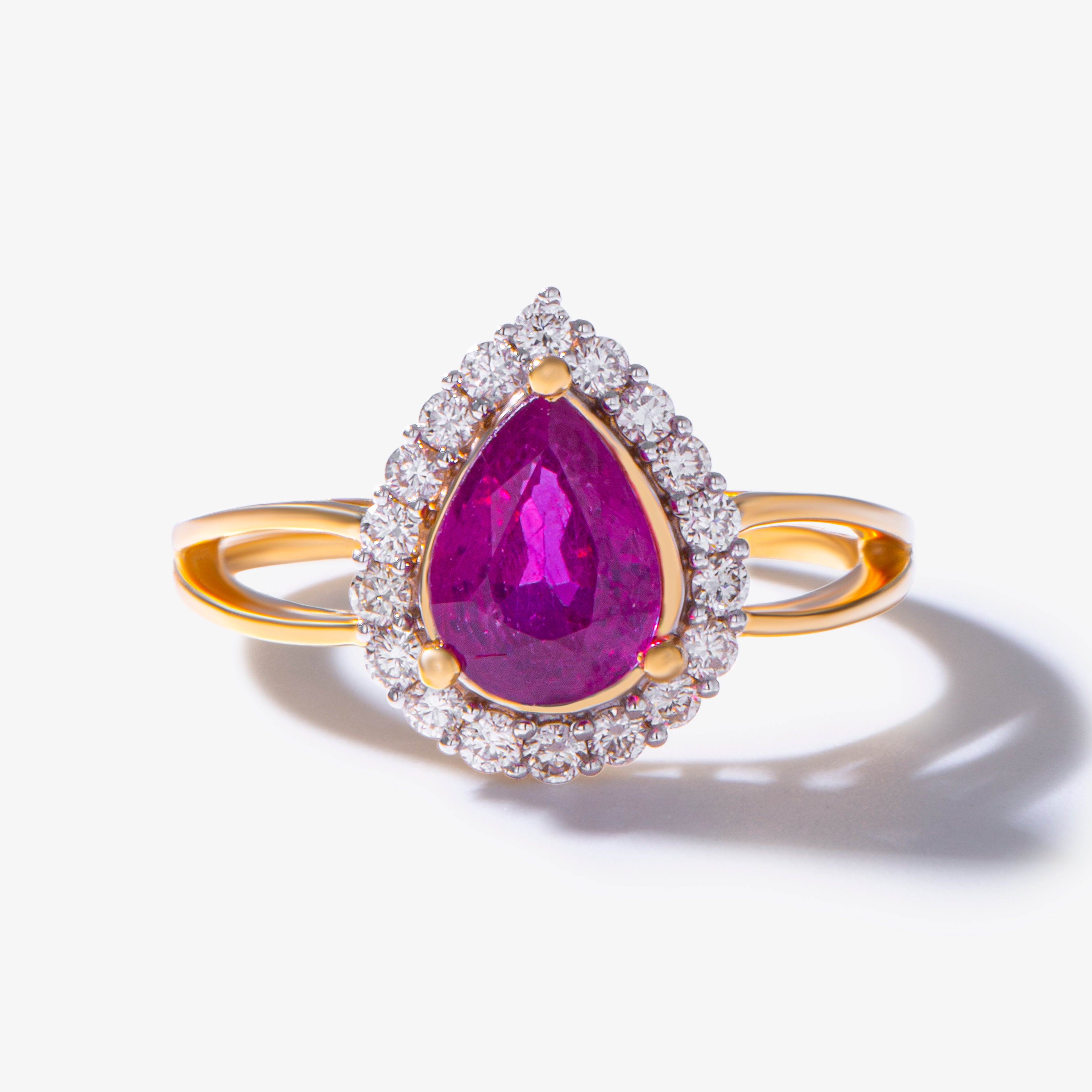 Riyana Ruby Halo Ring